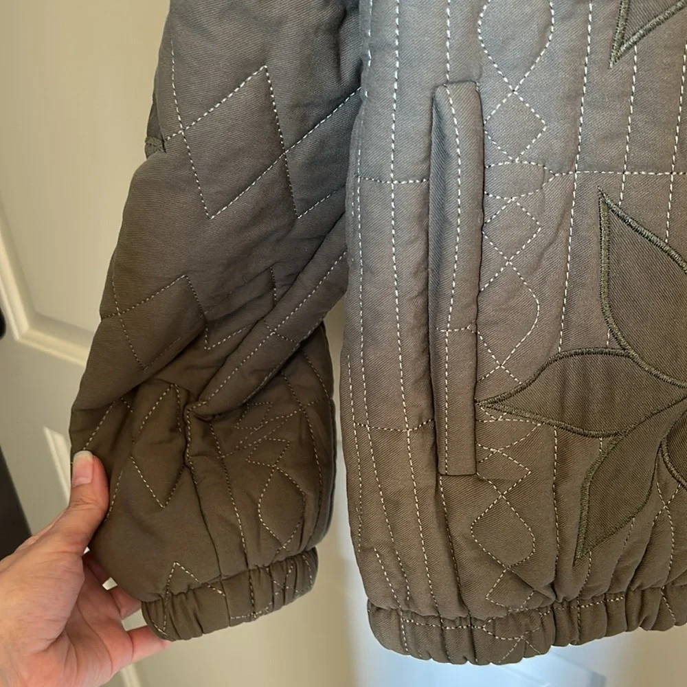 Free People Look alike quilted jacket